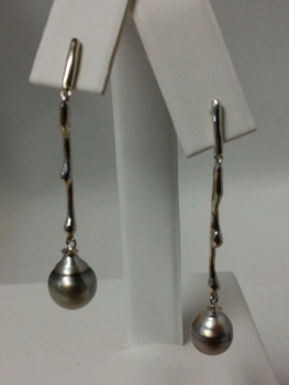 Photo of custom earrings Northwest Indiana.