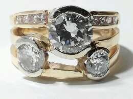 Photo of wedding ring set Northwest Indiana.